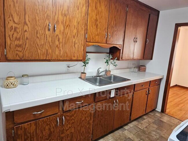 Foto del edificio - 2724 Grand Ave