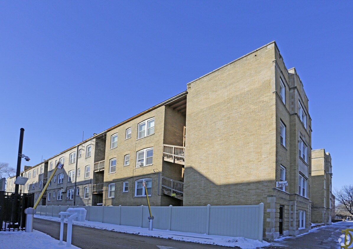 Foto del edificio - Wooded Isle Apartments