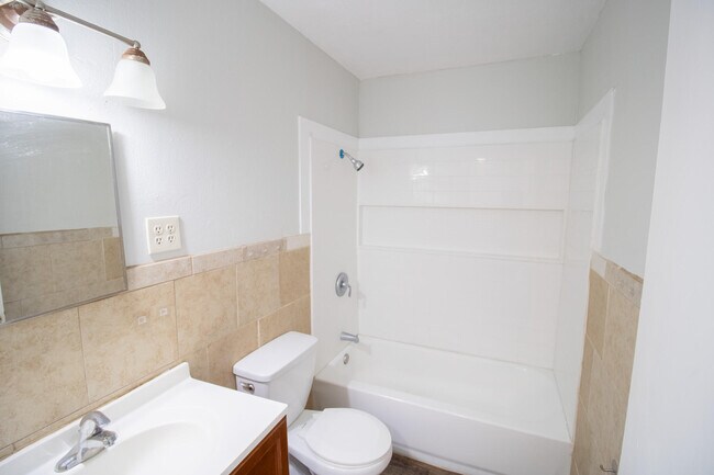 Foto del edificio - 2906 43rd St