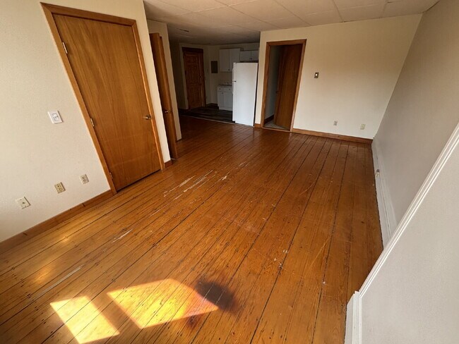 Foto del edificio - Sun-Drenched & Spacious 1BR Apartment in South Berwick