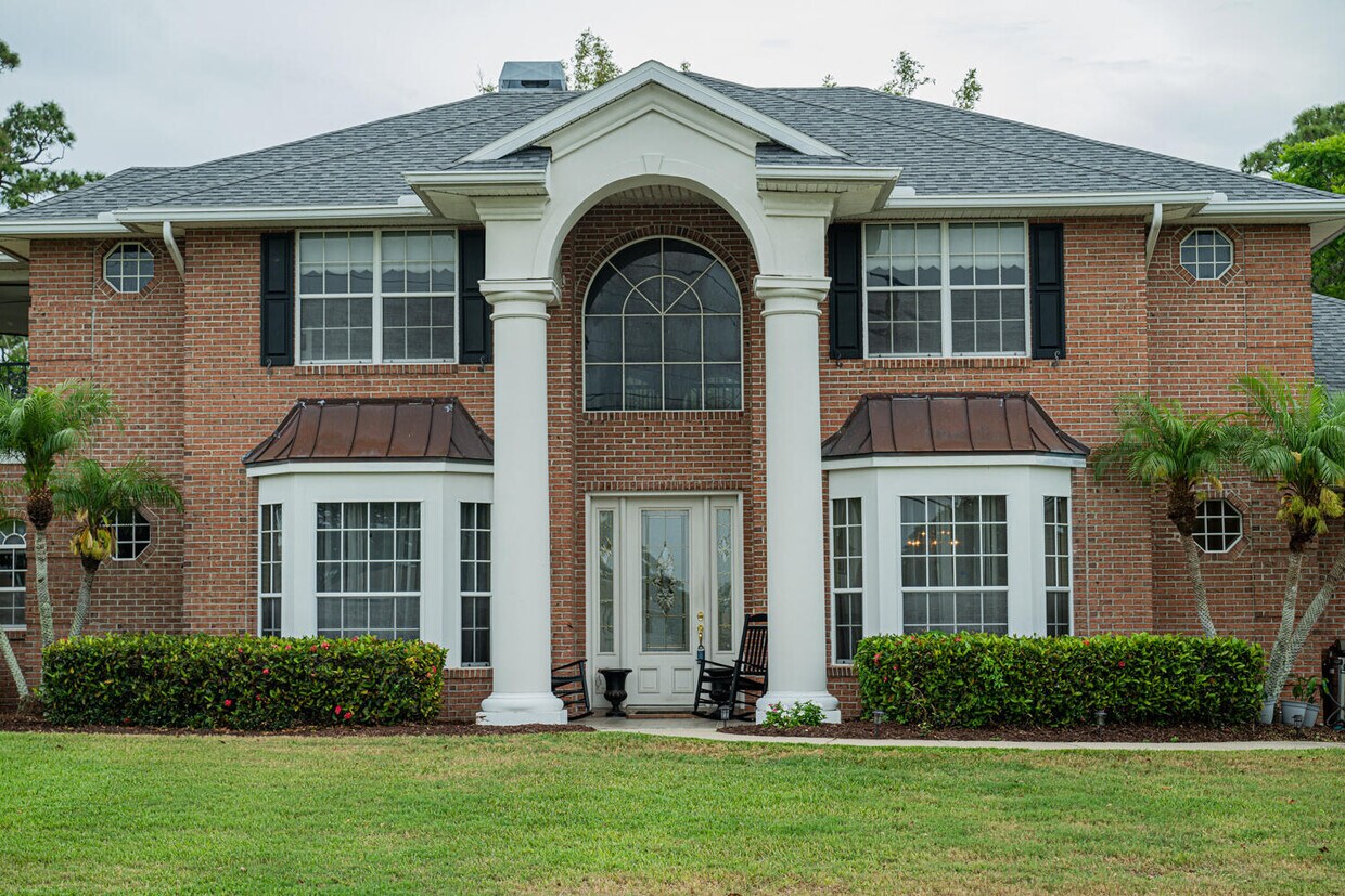 Foto principal - 500 Hidden Hollow Dr