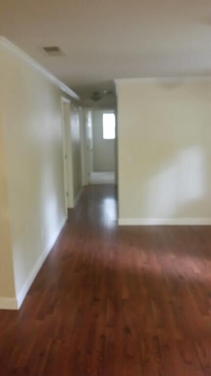 Building Photo - 3 Bedroom Ranch Home