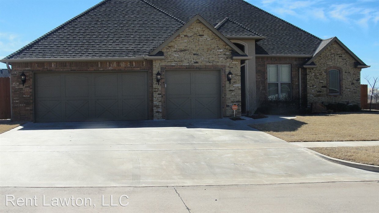 1624 NW Leona Cir, Lawton, OK 73505 House Rental in Lawton, OK