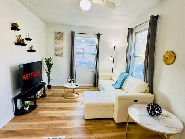 Foto del edificio - 1316 Whiting St SW