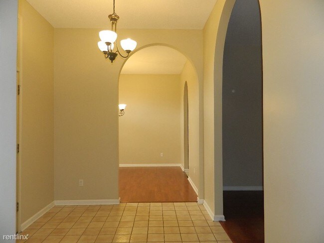 Building Photo - 7338 Dusty Rose Cv