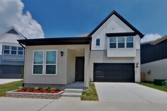 Building Photo - 22608 Terrazzo Dr
