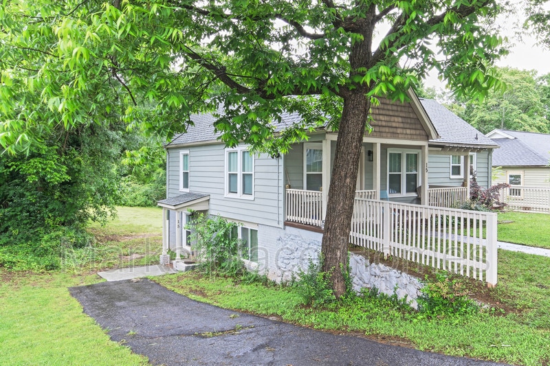 15 Eastlan Dr Unit A, Greenville, SC 29607 Condo for Rent in