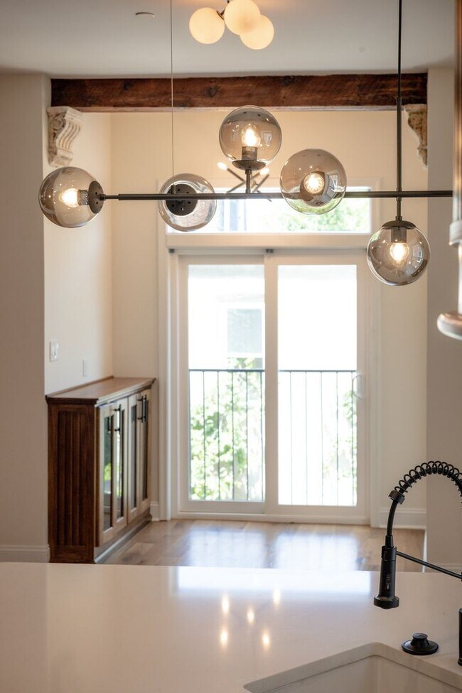 Foto del edificio - 2841 W Diamond St