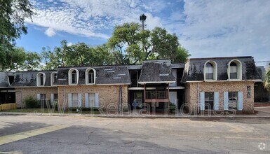 Building Photo - 7201 Arlington Expy
