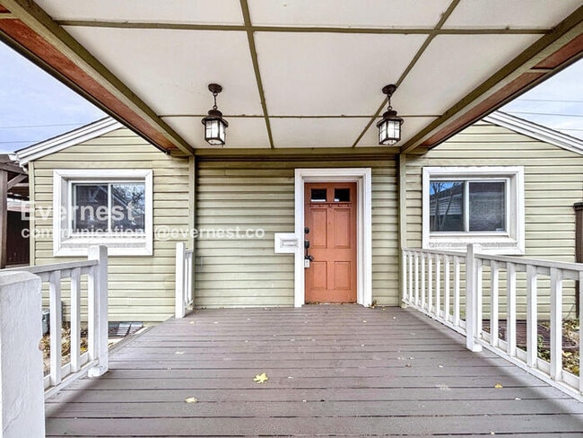 Foto del edificio - 4231 Federal Blvd