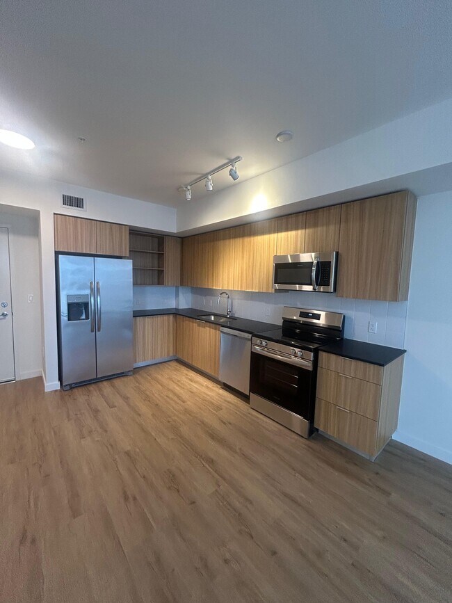 Foto del edificio - 981 E 28th St