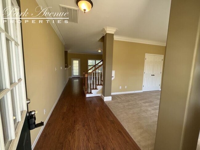 Building Photo - 4385 Tucker Chase Drive