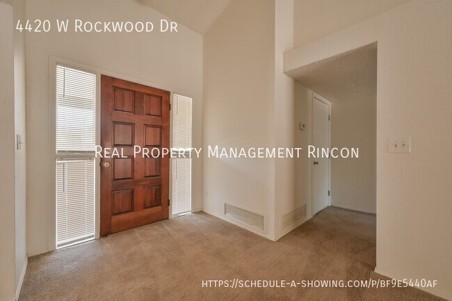 Building Photo - 3 Bedroom 2 Bath Ready for you!