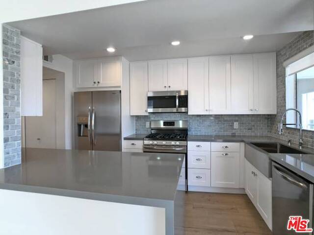 Primary Photo - 1818 Camden Ave