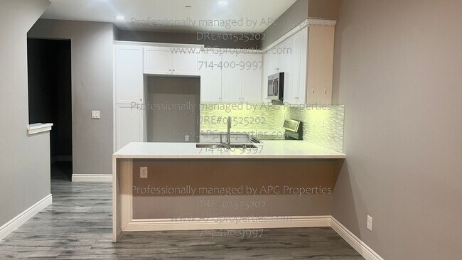 Foto del edificio - 9315 Alondra Blvd