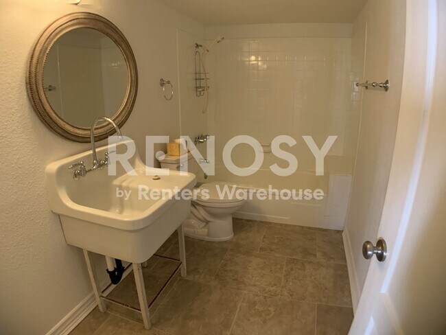 Foto del edificio - 3420 W Danbury Dr