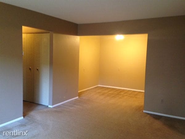 Building Photo - 10017 Allen Pointe Dr