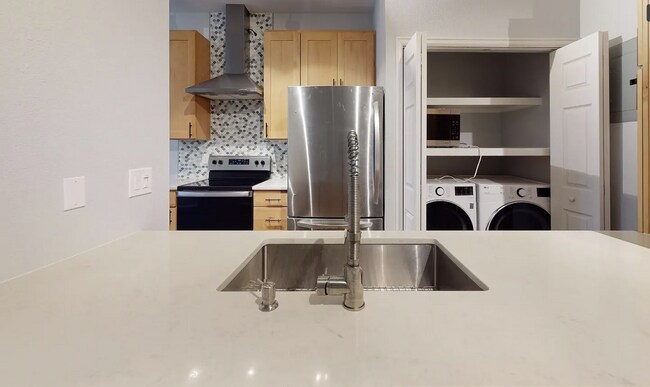 Foto del edificio - AMAZING 2 Bed 2 Bath Condo In North Boulde...