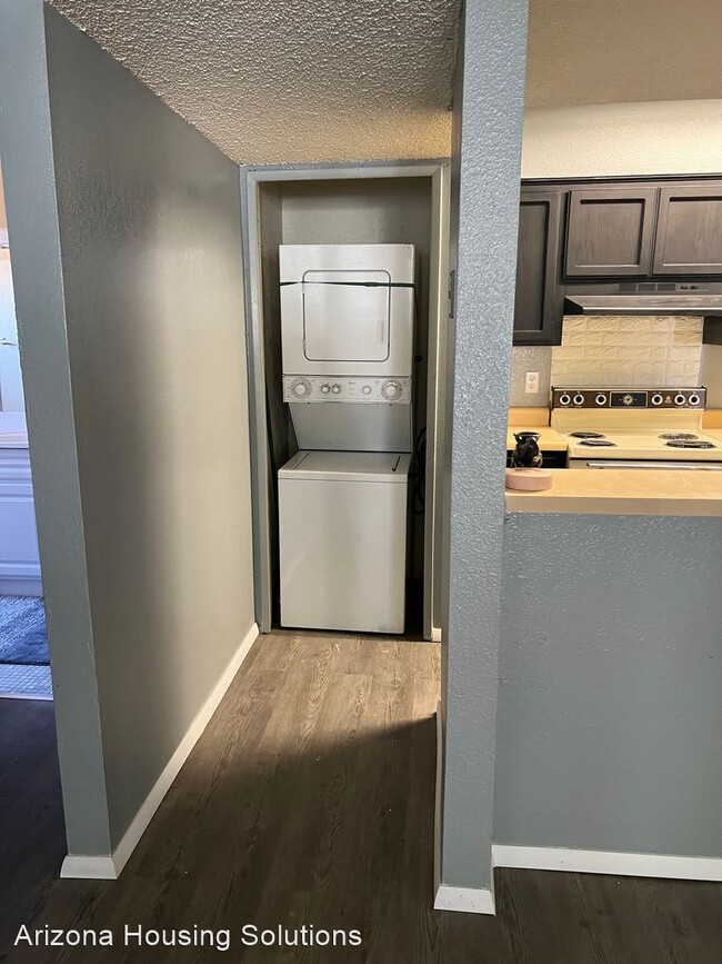 Building Photo - 2 br, 2 bath House - 7662 E. 22nd St #64