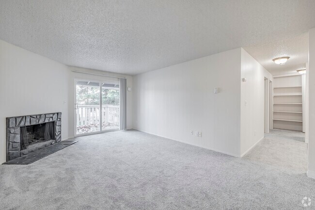 The B1.3 - 2BR, 1BA - 910SF - Sala de estar - The Village at SoTa