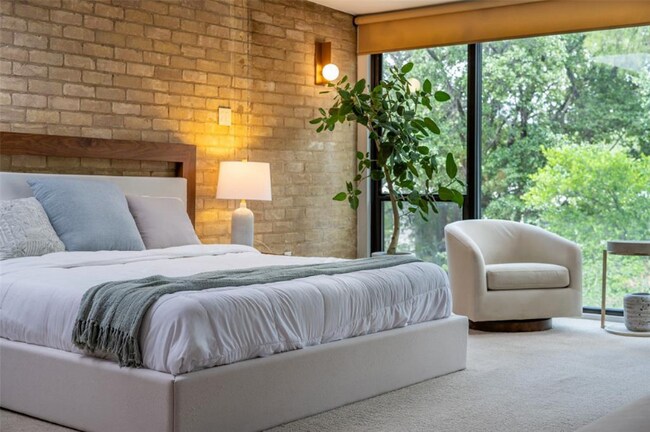 Foto del edificio - 4030 Buena Vista St