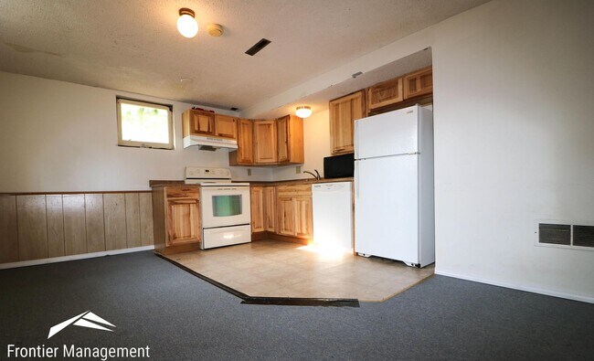 Building Photo - 1719 Laramie St