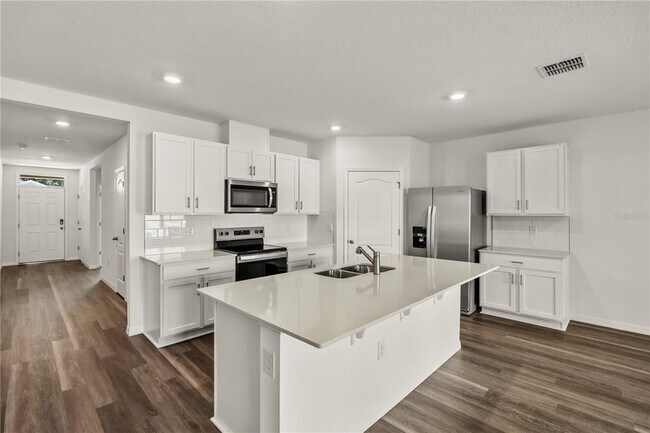 Foto del edificio - 1699 Three Bars Rd