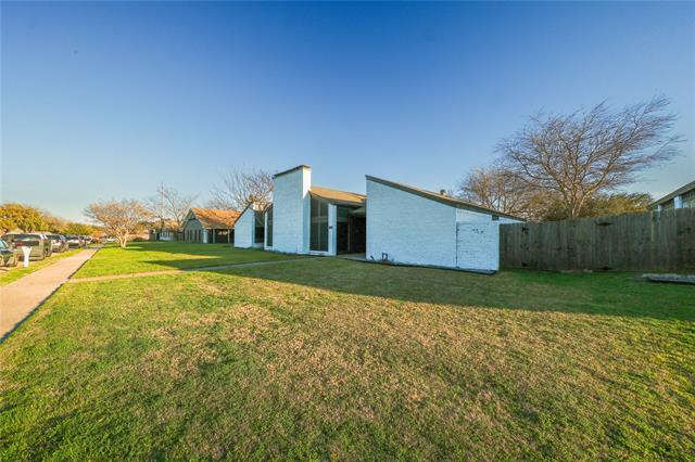 Foto del edificio - 2122 Trellis Pl