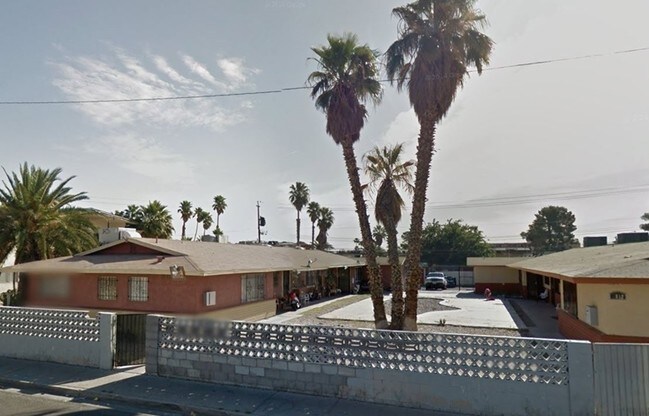 Foto del edificio - 537 Calcaterra Cir