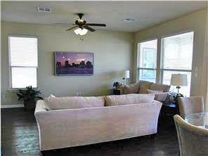 Foto del edificio - 12605 Charlies Ln