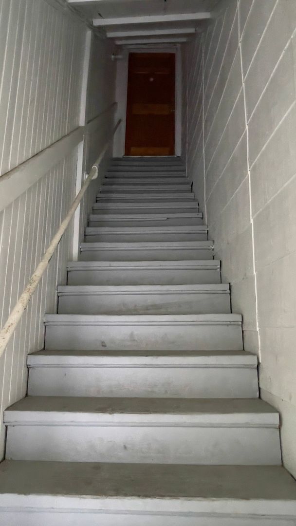 Foto del edificio - Historic, Upstairs One Bedroom Apartment