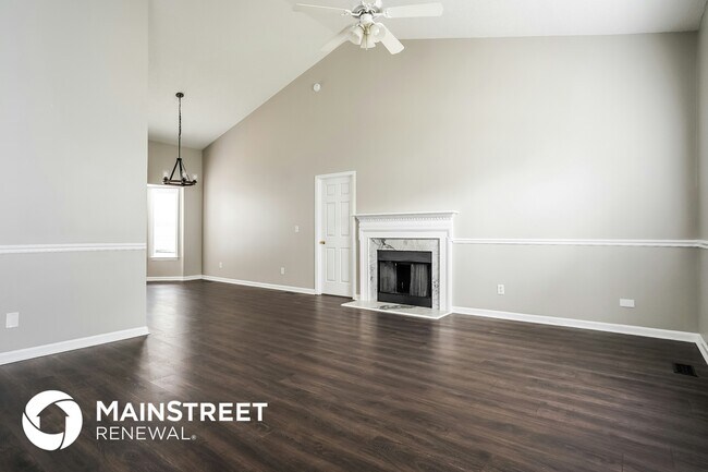 Foto del edificio - 6925 Longridge Dr