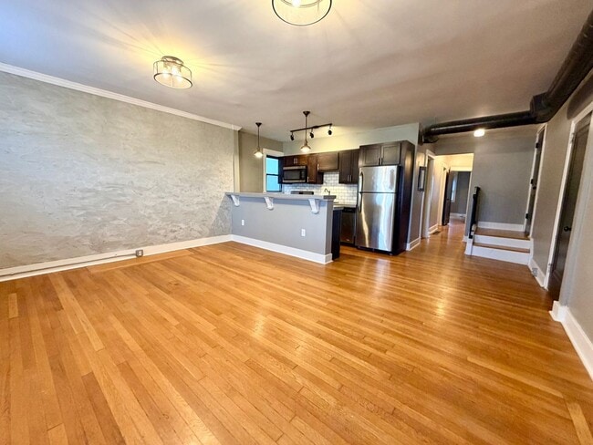 Foto del edificio - 5612 Beacon St