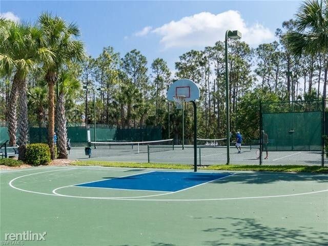 Building Photo - 1690 Tarpon Bay Dr S