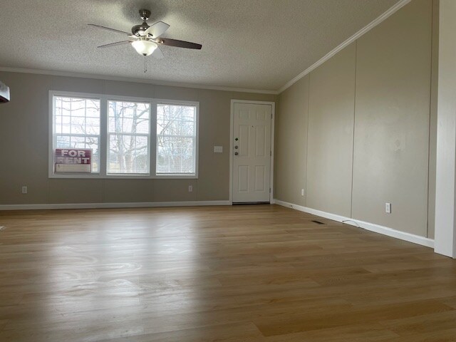 Foto del edificio - 119 Riverfield Dr