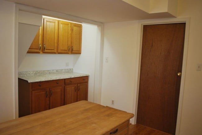 Building Photo - 6942 Mason Run Dr
