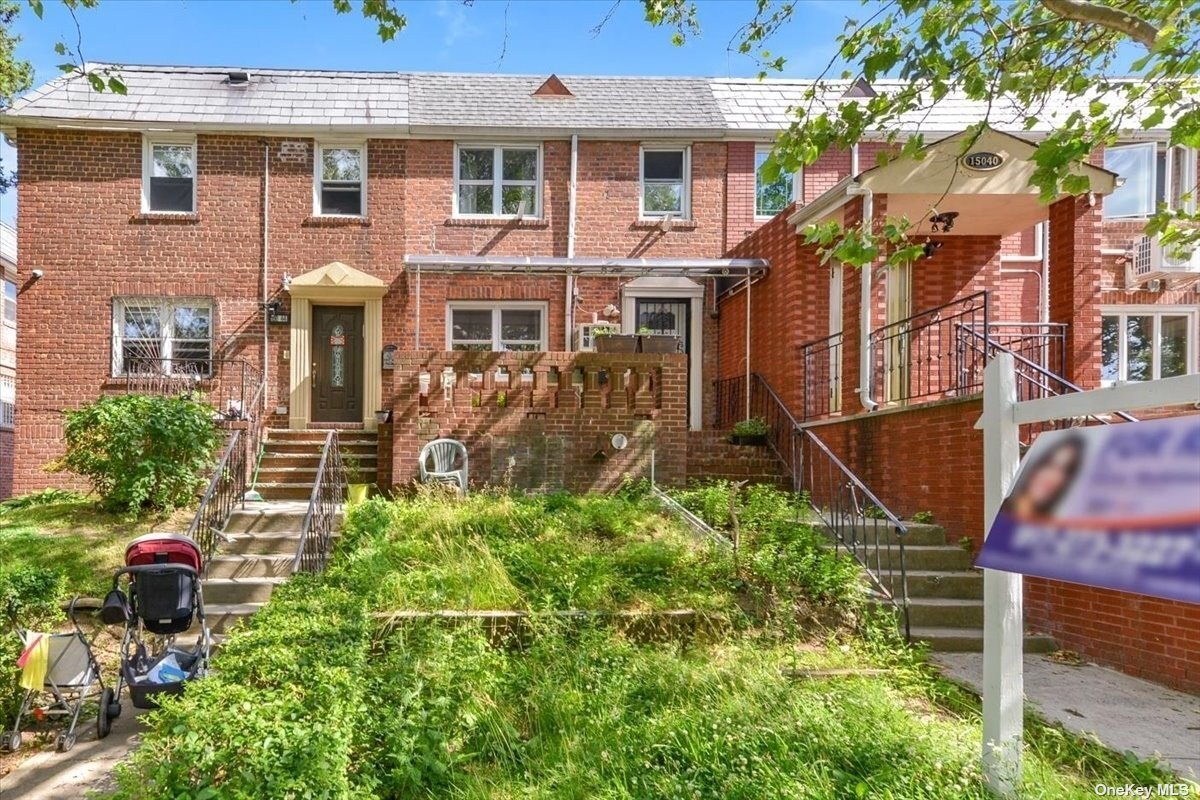 Primary Photo - 150-42-150-78 78th Ave