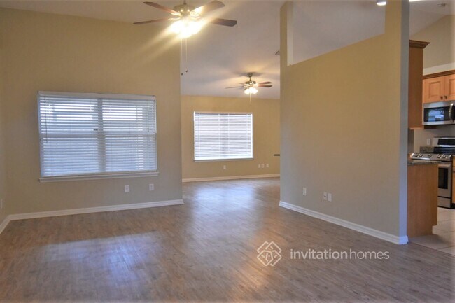 Foto del edificio - 1798 Crane Creek Blvd
