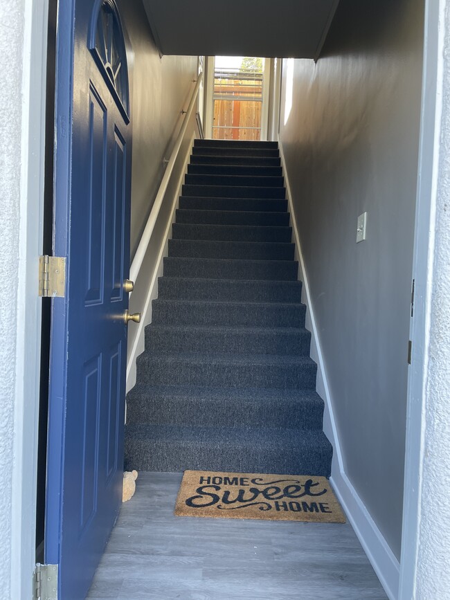 Stairwell Entrance - 223 N Vendome St