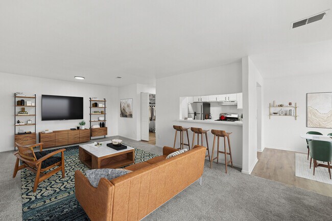 Foto del edificio - ReNew Woodland Ranch North