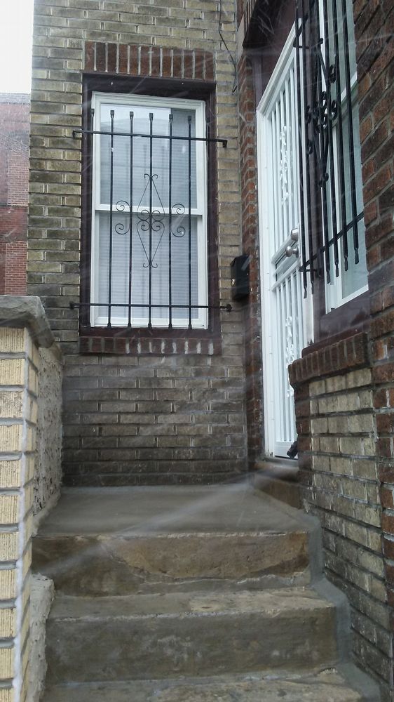 Building Photo - 5208 Heston St