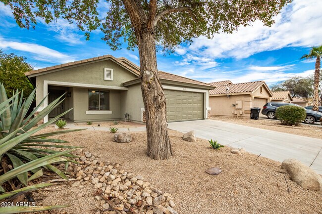 Foto del edificio - 16644 W Cottonwood St