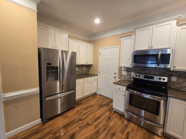 Building Photo - 5114 Chapel Ln