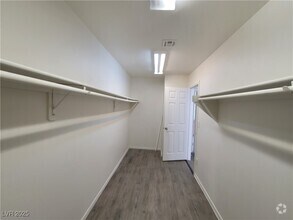 Building Photo - 10799 Flame Vine Ct