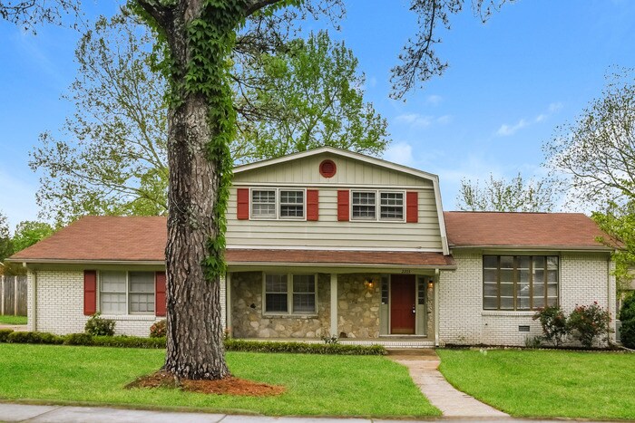Foto principal - 2203 Rhett Butler Ln SE
