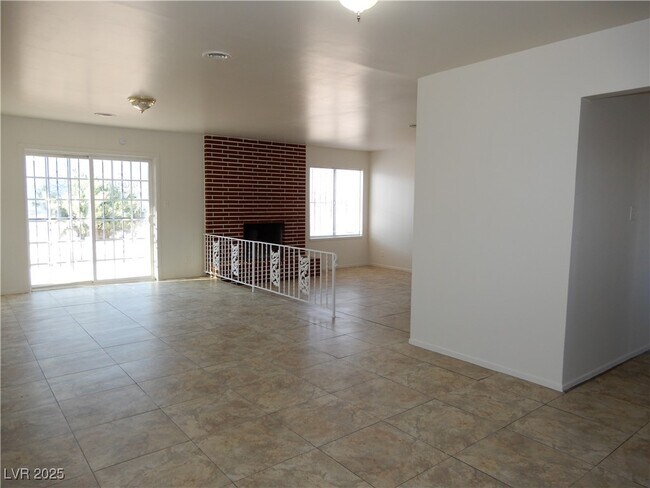 Building Photo - 1554 Silver Mesa Way