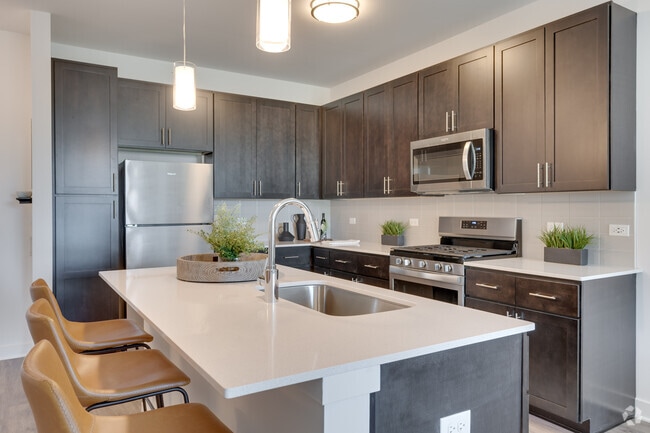 Interior Photo - Element at Veridian