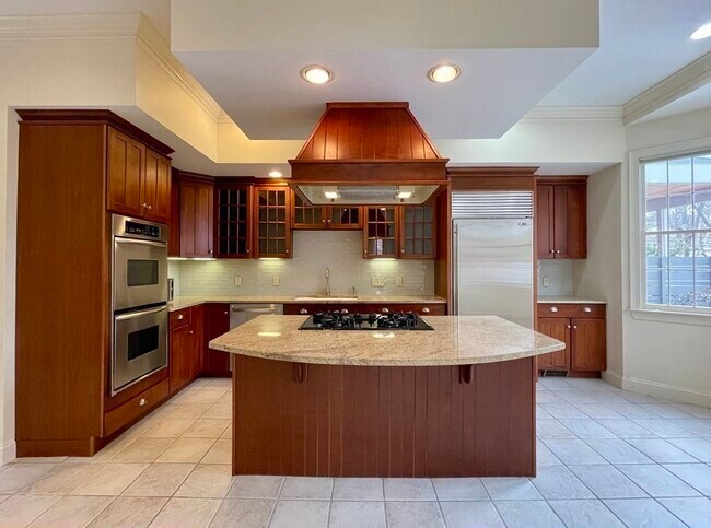 Foto del edificio - 704 Beacon St