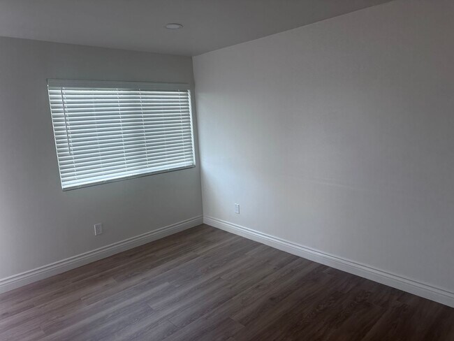 Foto del edificio - 6204 Stine Rd