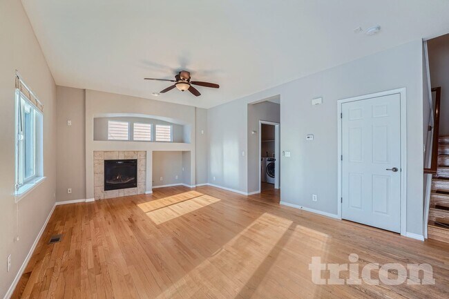 Foto del edificio - 1220 Sunset Way